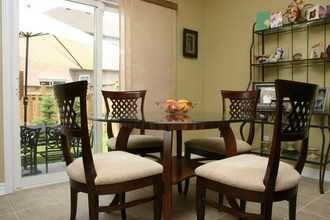 52 Victoria Wood Ave, Markham, L6E1K1 | Image 3