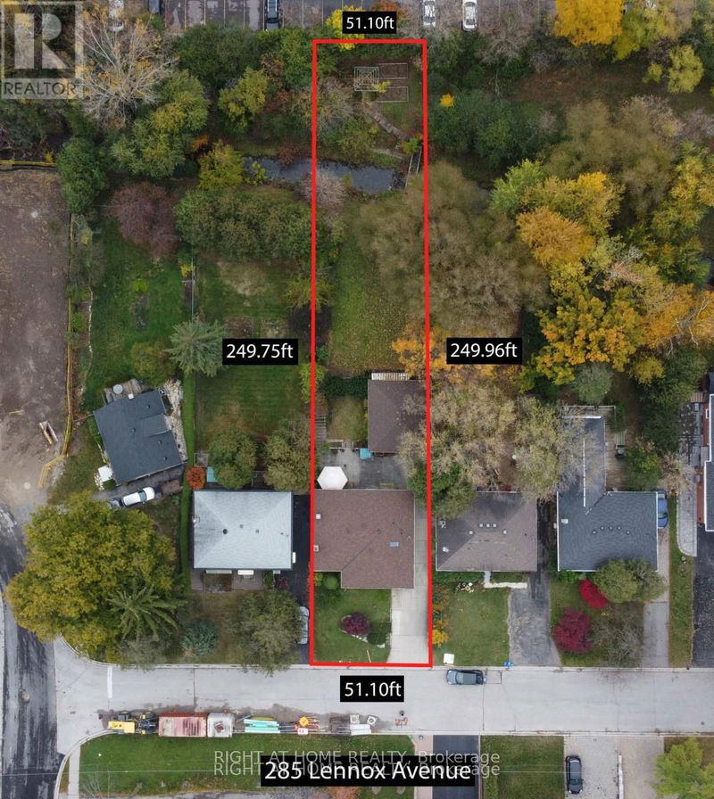 285 Lennox Ave  Richmond Hill, L4C 2A4 | Image 1