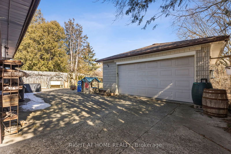 285 Lennox Ave  Richmond Hill, L4C 2A4 | Image 31