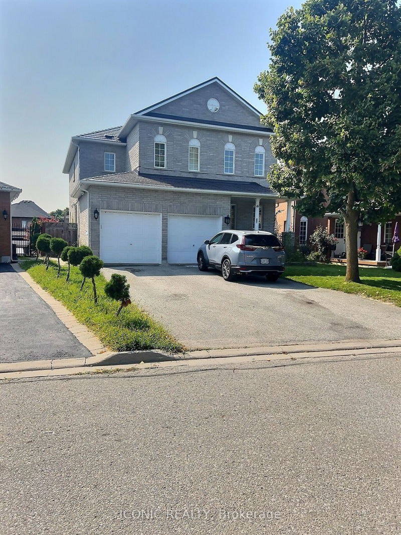 home for lease on Bsmt-41 Shetland Crescent
