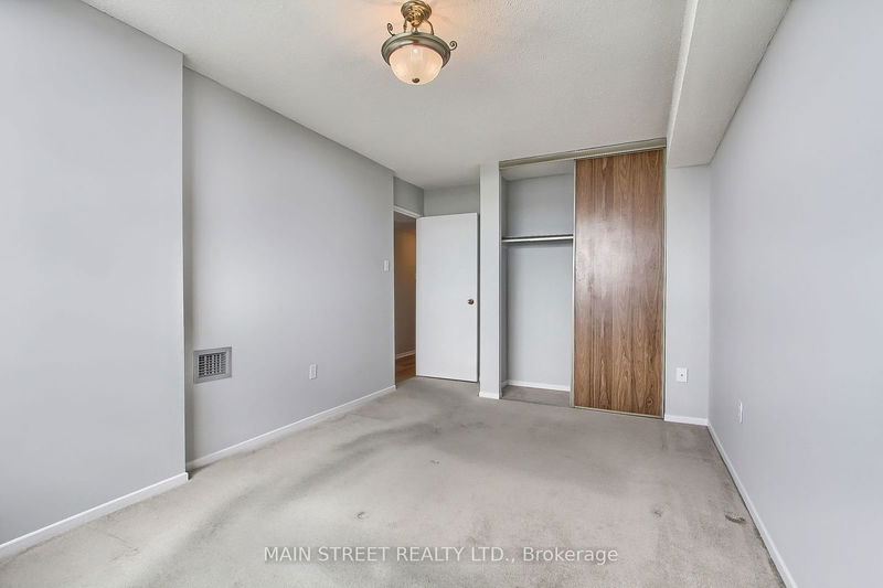  1008 - 20 William Roe Blvd  Newmarket, L3Y 5V6 | Image 18