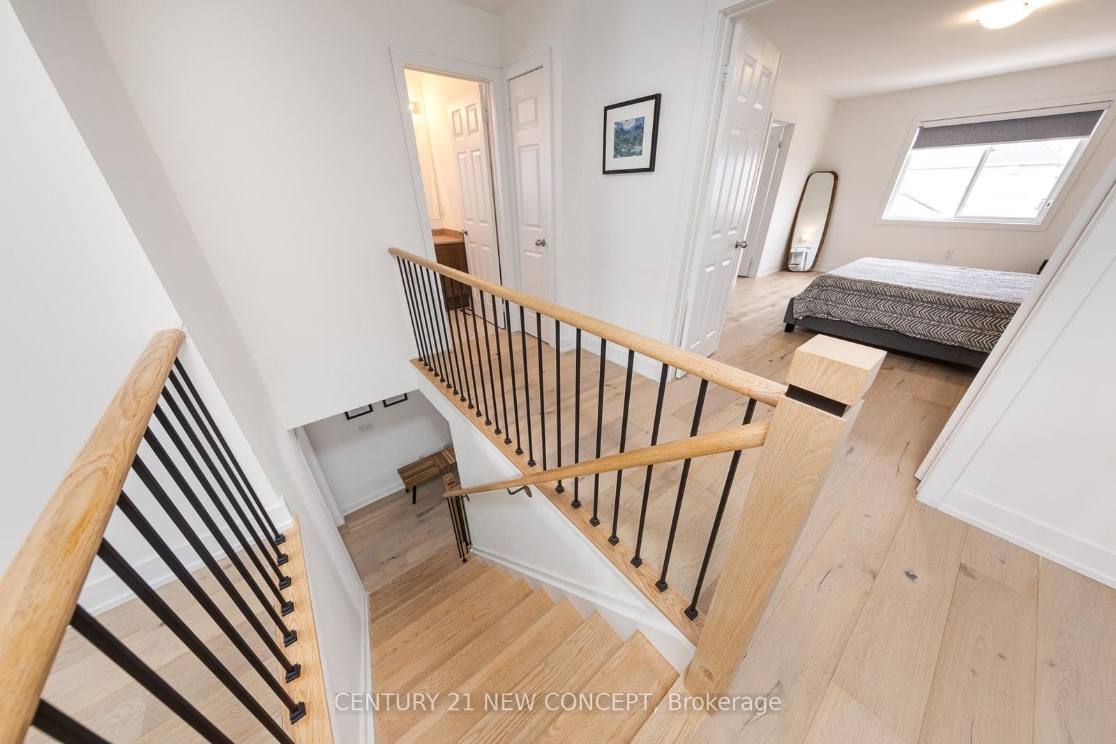 Listing Image 22