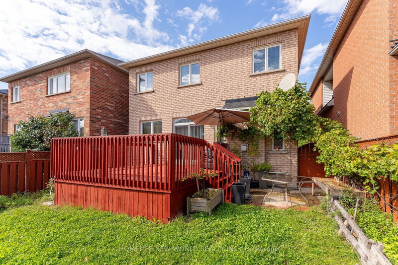 61 Vine Cliff Blvd  Markham, L6C 3E2 | Image 33