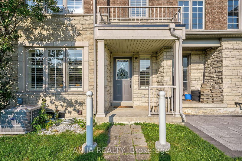 60 Thoroughbred Way  Markham, L6C 0B6 | Image 3