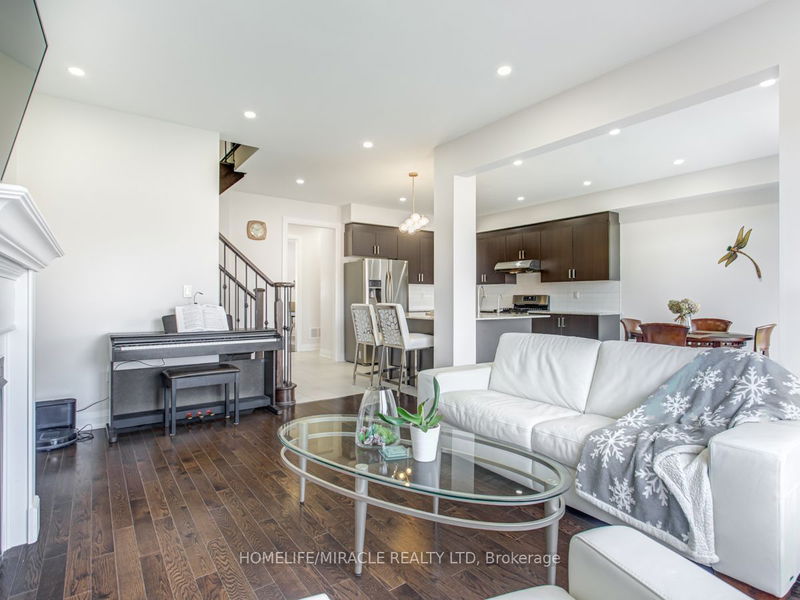 44 Festival Crt S East Gwillimbury, L9N 0N8 | Image 14