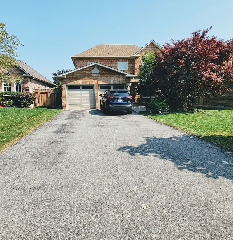 361 Chambers Cres  Newmarket, L3X 1T3 | Image 1