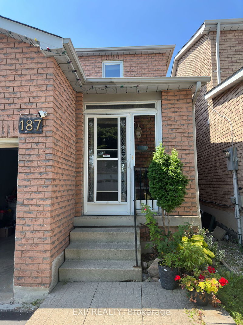 home for lease on 187 Stather Crescent