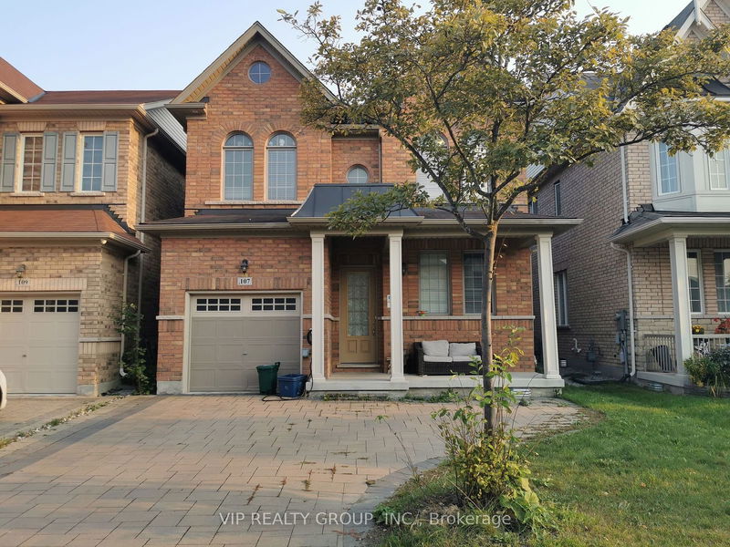 home for lease on 107 Holst Avenue