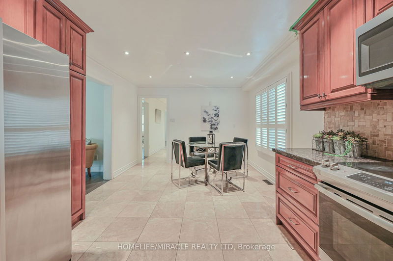 19 Cabinet Cres  Vaughan, L4L 6H9 | Image 21