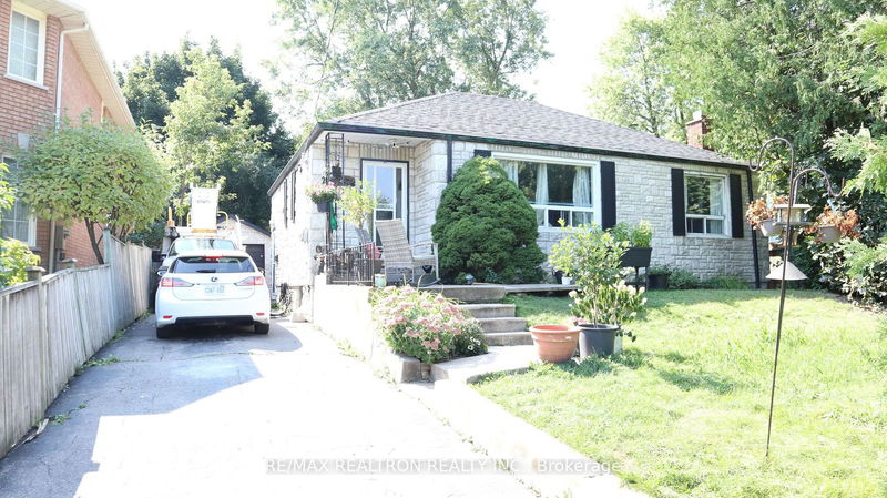 home for sale on 69 Woodward Avenue