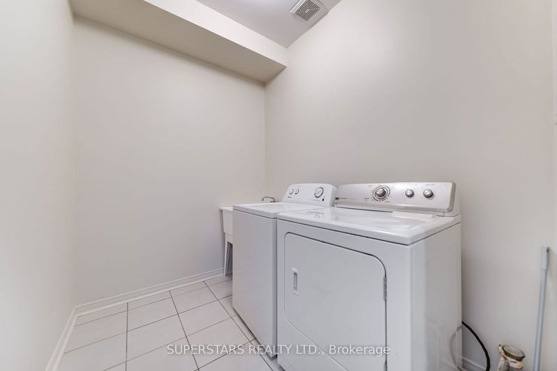 27 Trinco Way  Markham, L3S 0C4 | Image 22