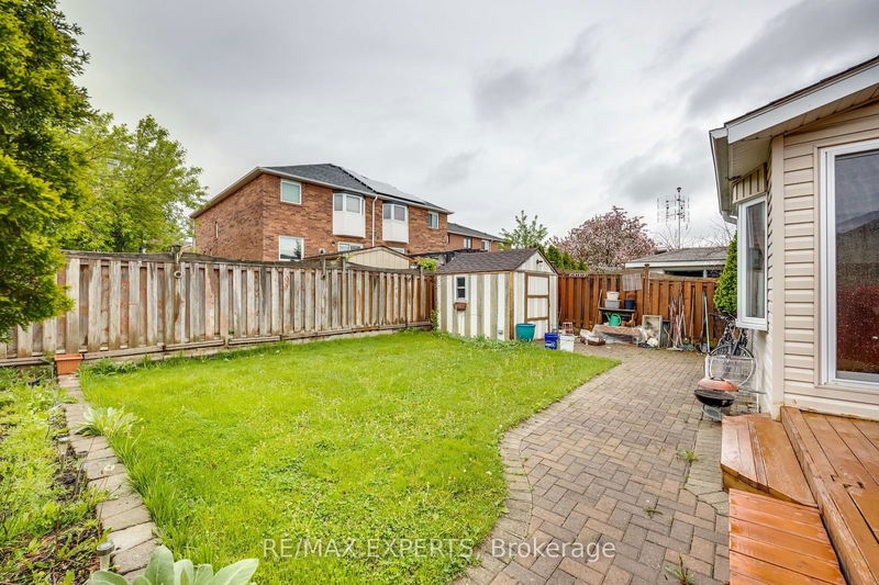 381 St. Joan Of Arc Ave  Vaughan, L6A 2T3 | Image 35