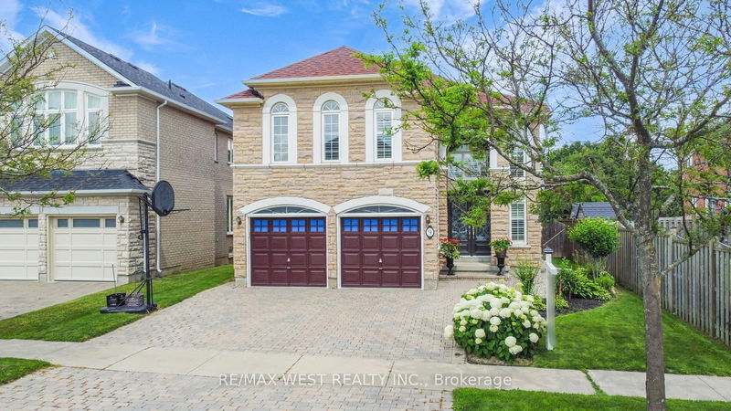 9 Brass Dr  Richmond Hill, L4E 4T3 | Image 1