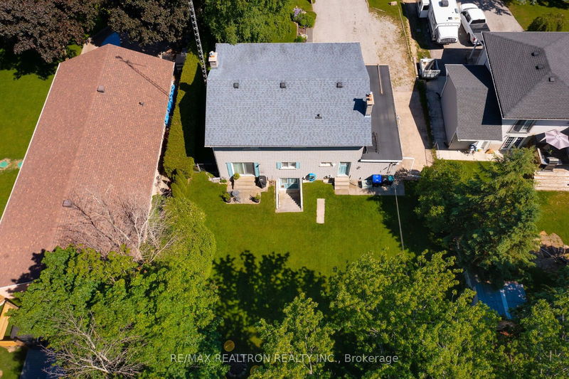 88 Marine Dr  Innisfil, L0L 1R0 | Image 3