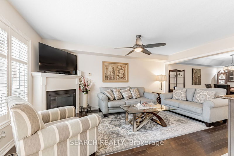 14 Fred Cooper Way  Georgina, L0E 1R0 | Image 11