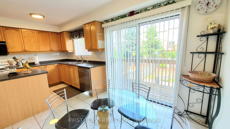 34 Charlotte Angliss Rd  Markham, L3P 7W6 | Image 14