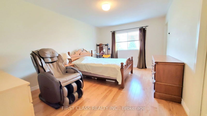 34 Charlotte Angliss Rd  Markham, L3P 7W6 | Image 22