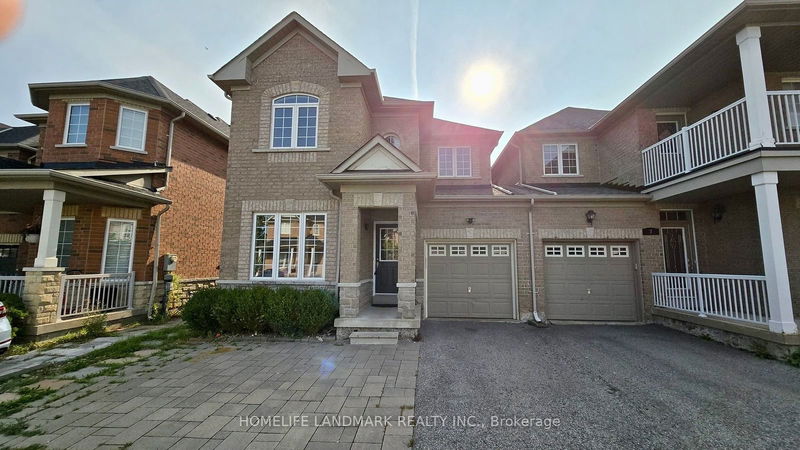 5 Wheelwright Dr  Richmond Hill, L4E 5A5 | Image 1