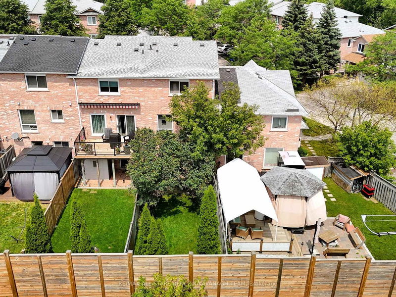 85 Rougehaven Way  Markham, L3P 7W5 | Image 24