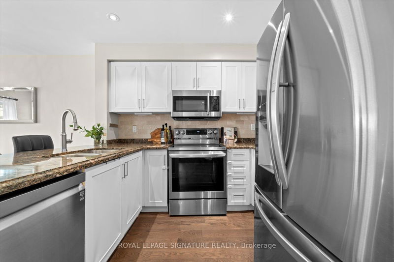 70 Silverdart Cres  Richmond Hill, L4E 3T8 | Image 10