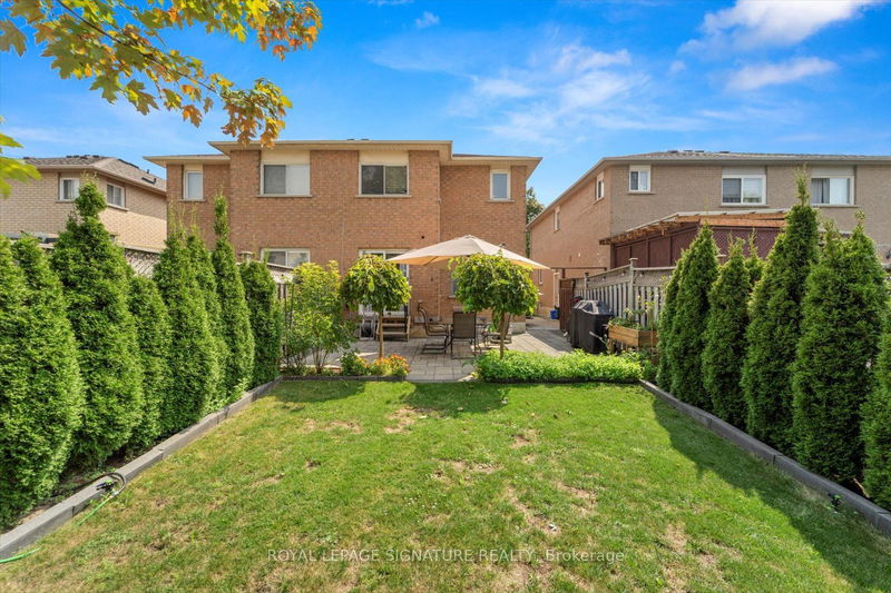 70 Silverdart Cres  Richmond Hill, L4E 3T8 | Image 33