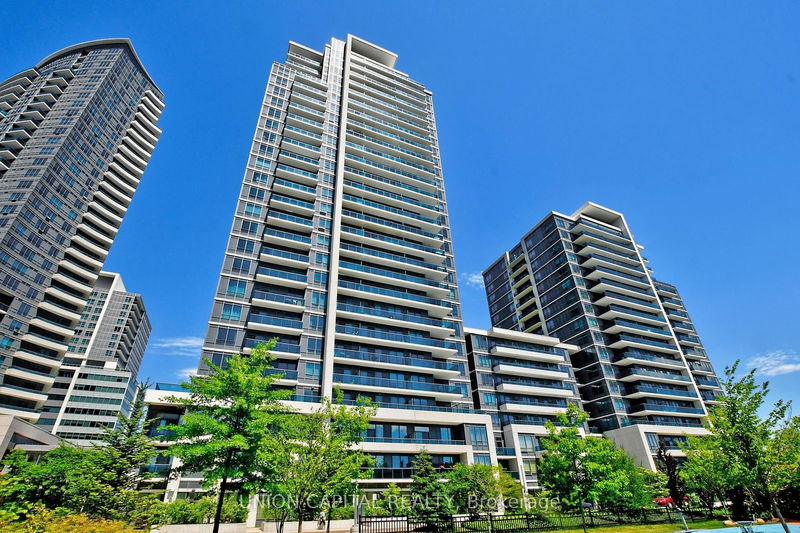 home for lease on 831-7165 Yonge Street