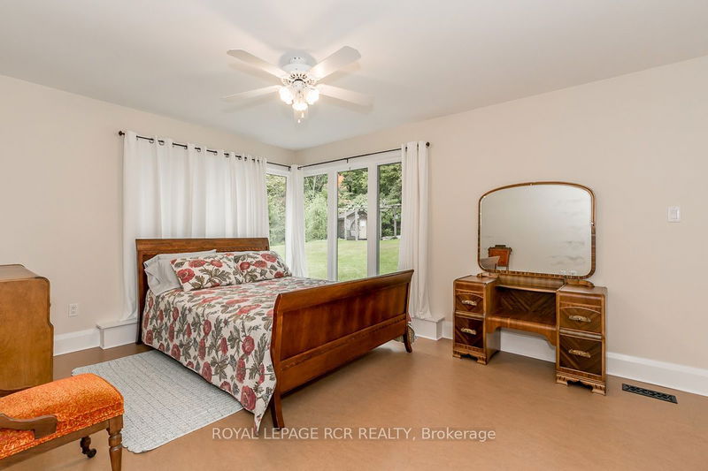 16365 Bathurst St  Newmarket, L3X 1Z8 | Image 19