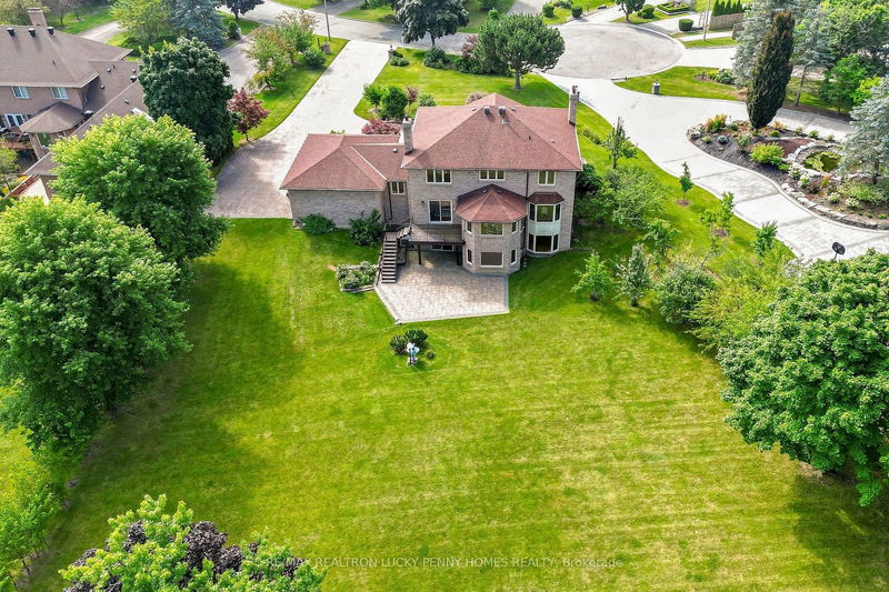 30 Country Estates Dr  Markham, L6C 1A4 | Image 39