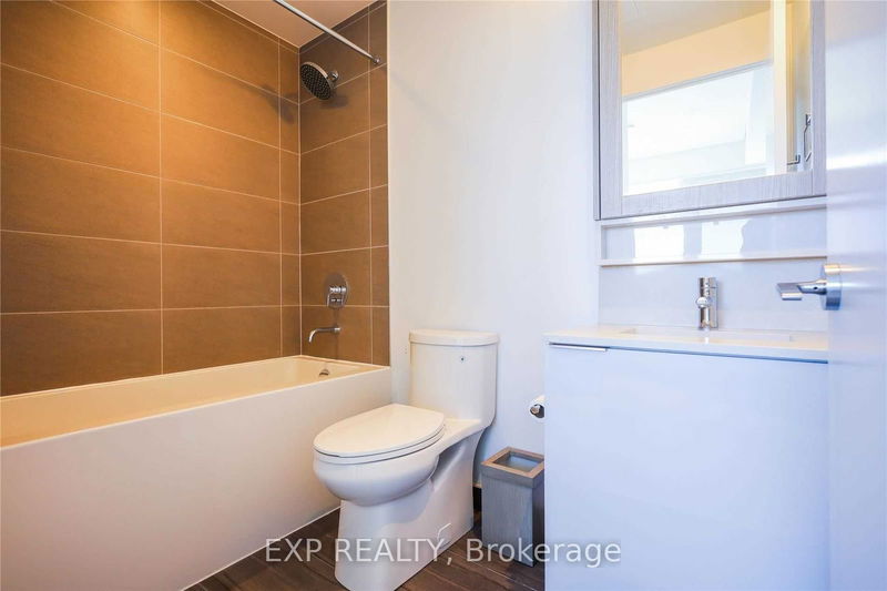  5208 - 5 Buttermill Ave  Vaughan, L4K 0J5 | Image 23