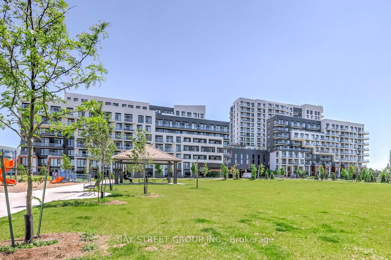  611 - 18 rouge valley Dr  Markham, L6G 0G9 | Image 2