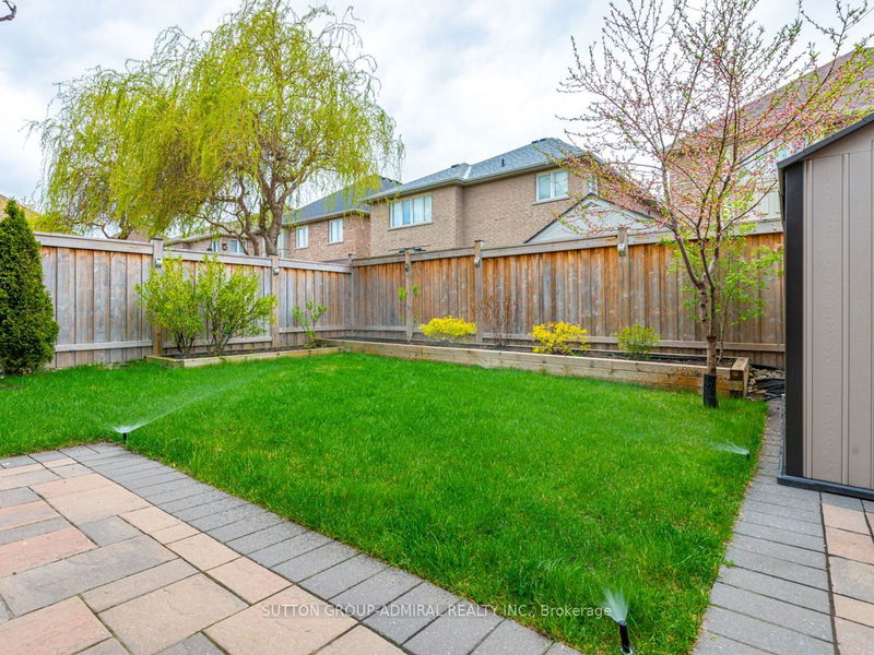 109 Barli Cres  Vaughan, L6A 4S2 | Image 34