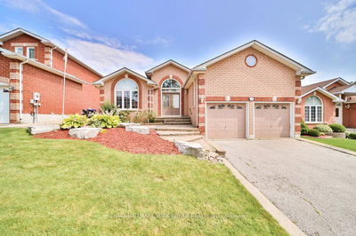 16 Noble Dr  Bradford West Gwillimbury, L3Z 3A9 | Image 1