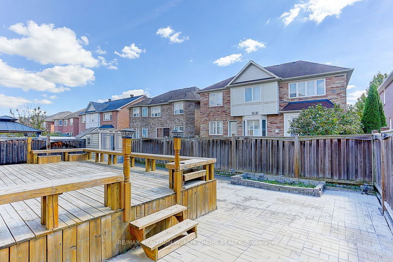 91 James Parrott Ave  Markham, L6E 2B3 | Image 40