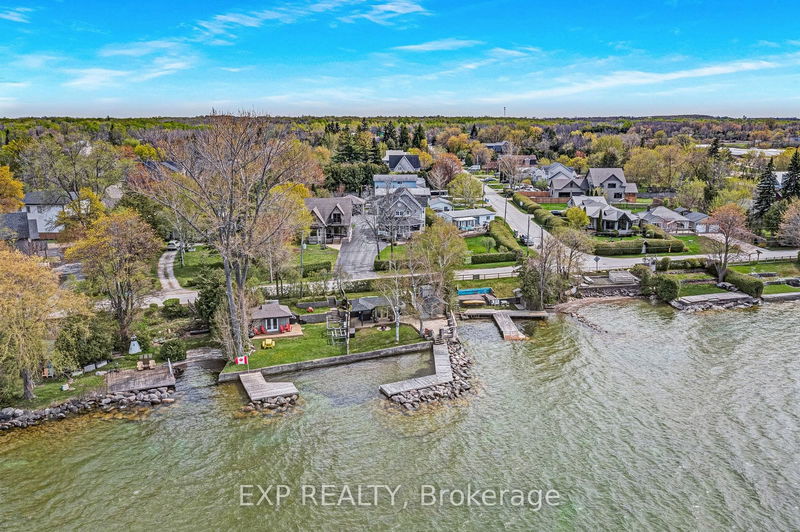 home for sale on 527 Lake Drive E