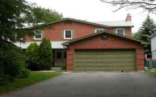 Detached House sold at 8 Pine Knoll Gate, Markham, Ontario, L3T1V5 - Bayview Fairway-Bayview Country Club Estates - MLS: N933330