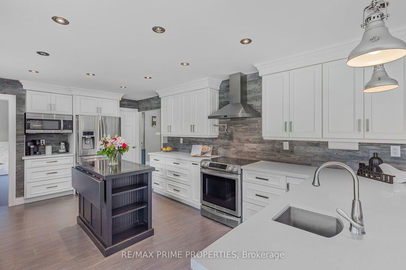 18705 Leslie St  East Gwillimbury, L0G 1V0 | Image 8