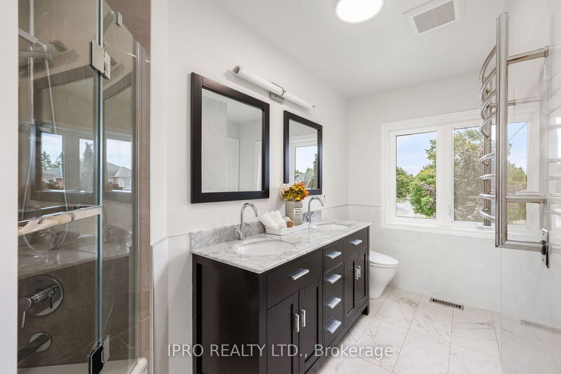 106 Hidden Trail Ave  Richmond Hill, L4C 0H1 | Image 30