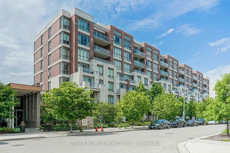 home for lease on 308-39 Upper Duke Crescent
