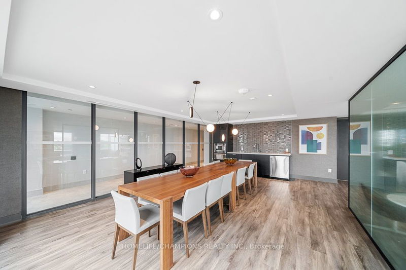  318 - 185 Deerfield Rd  Newmarket, L3Y 0G7 | Image 30