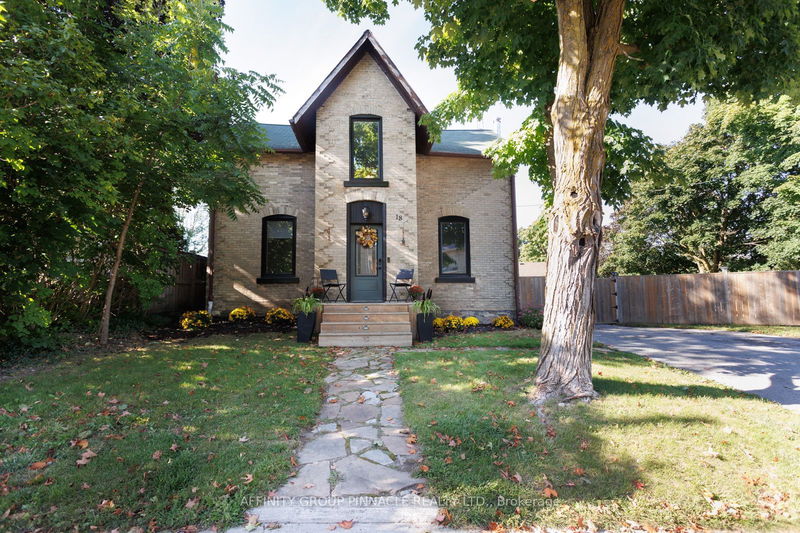 home for sale on 18 Water Street