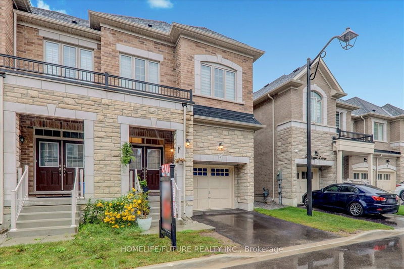 5 Reign Lane  Markham, L3S 0E8 | Image 2