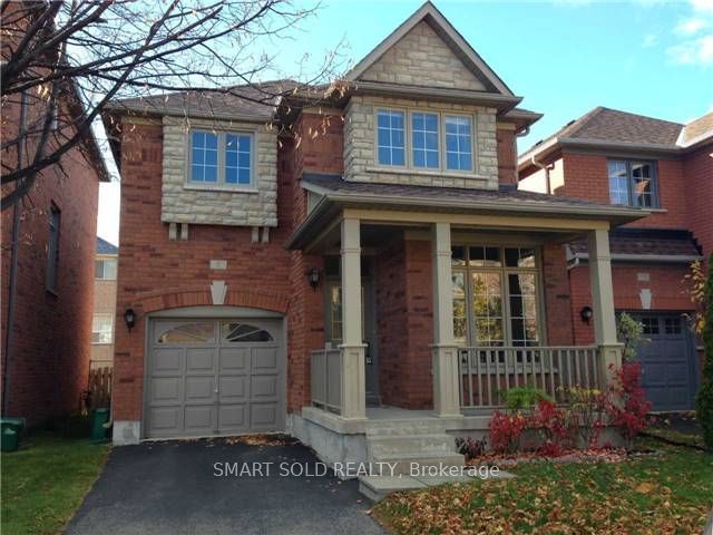 home for lease on 8 Fairlawn Avenue