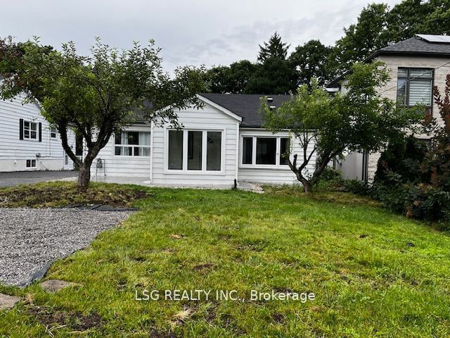 home for lease on Lower-110 Woodward Avenue