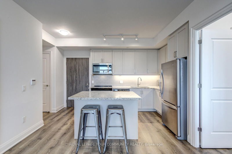  1206E - 20 Gatineau Dr  Vaughan, L4J 0L3 | Image 8