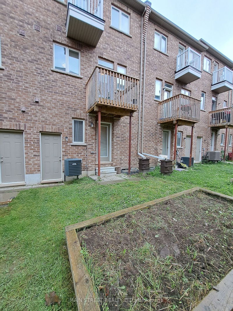 7 Roy Grove Way  Markham, L6E 0T6 | Image 37