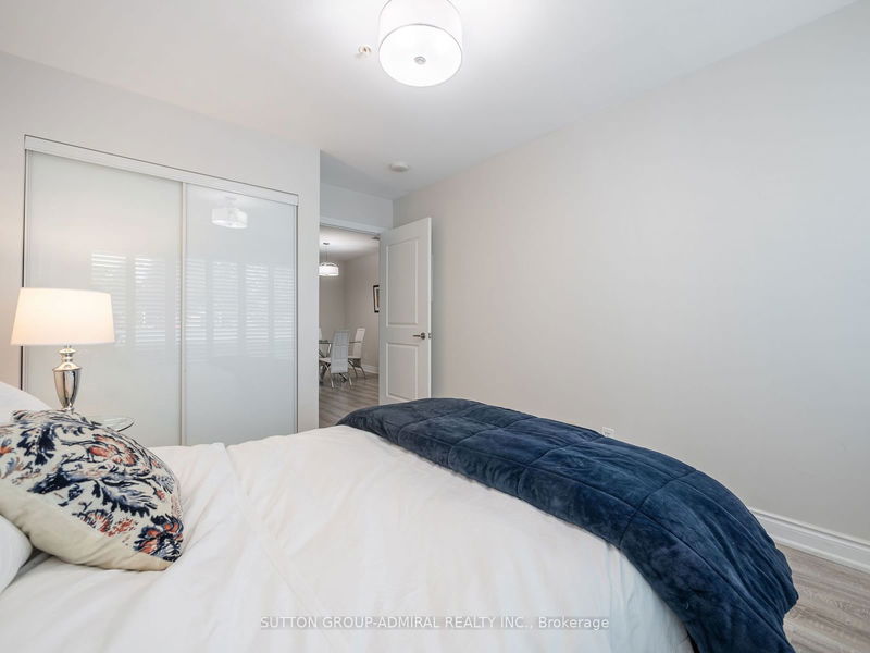  101B - 9090 Yonge St  Richmond Hill, L4C 0Z1 | Image 12