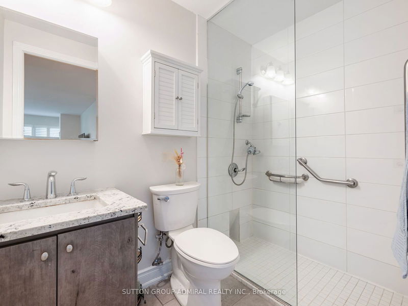  101B - 9090 Yonge St  Richmond Hill, L4C 0Z1 | Image 13