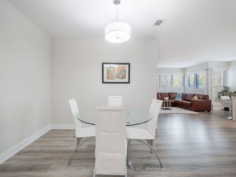  101B - 9090 Yonge St  Richmond Hill, L4C 0Z1 | Image 3