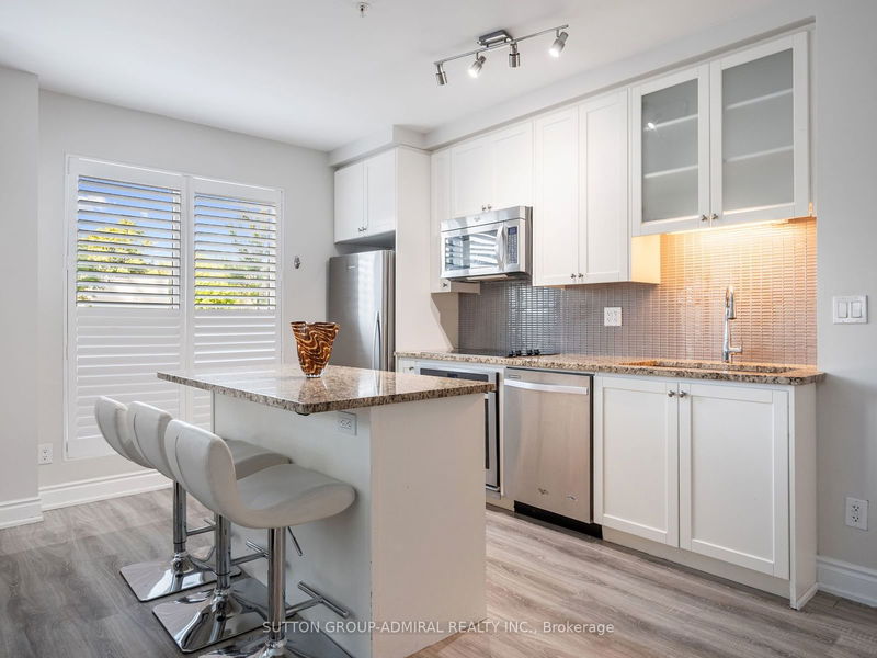  101B - 9090 Yonge St  Richmond Hill, L4C 0Z1 | Image 7