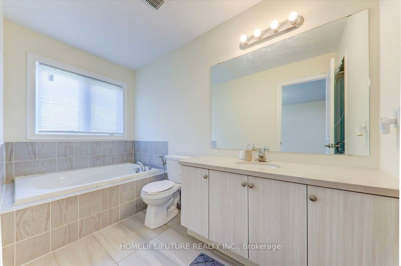 25 Ryler Way  Markham, L3S 0E7 | Image 18